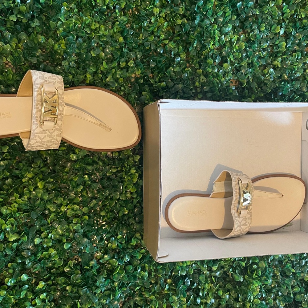 Michael Kors Metallic Gold Sandals